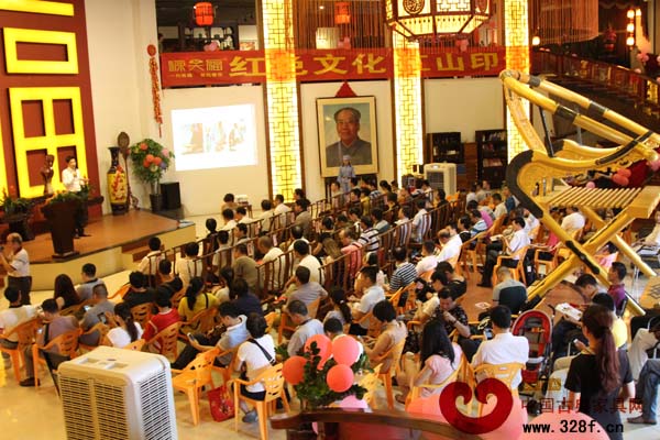 活动现场高朋满座 活动现场高朋满座