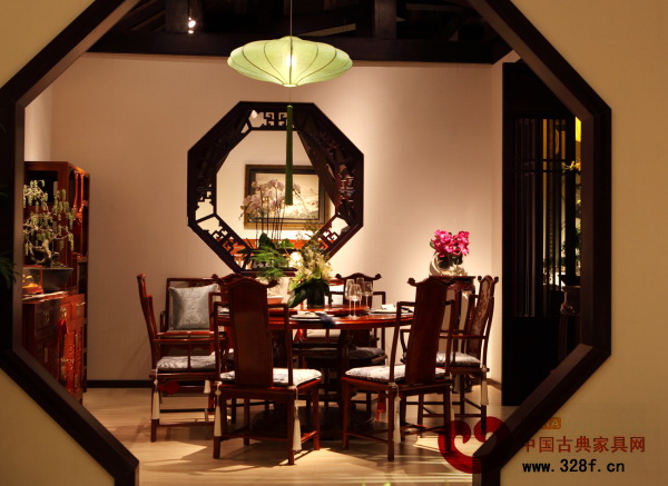 TW如意圆台60寸檀雕工艺精品 TW如意圆台60寸檀雕工艺精品