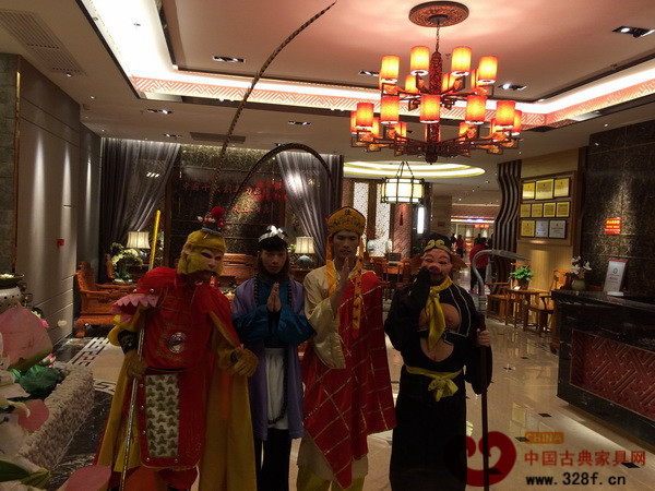 “现实版西游记”现身天工隽品红博城旗舰店 “现实版西游记”现身天工隽品红博城旗舰店