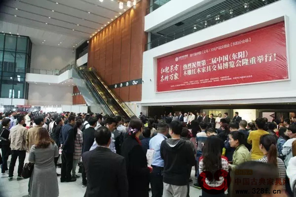 东阳红博会开幕首日，人气爆棚