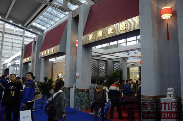 上海老周家居携传统中式和新中式亮相深圳家具展 上海老周家居携传统中式和新中式亮相深圳家具展