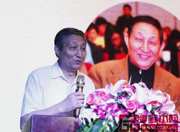 原故宫博物院文保科技部主任曹静楼做分享 原故宫博物院文保科技部主任曹静楼做分享