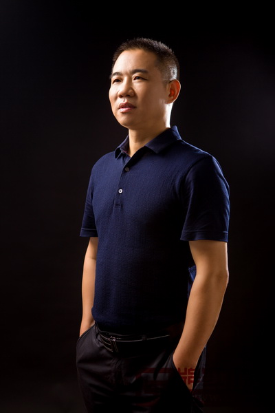 上海老周家居董事长周仲坚