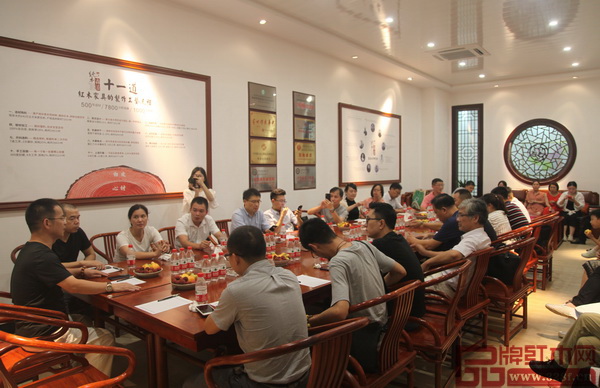 杭州金华商会成员和纯本森活董事长厉清平交流学习 杭州金华商会成员和纯本森活董事长厉清平交流学习