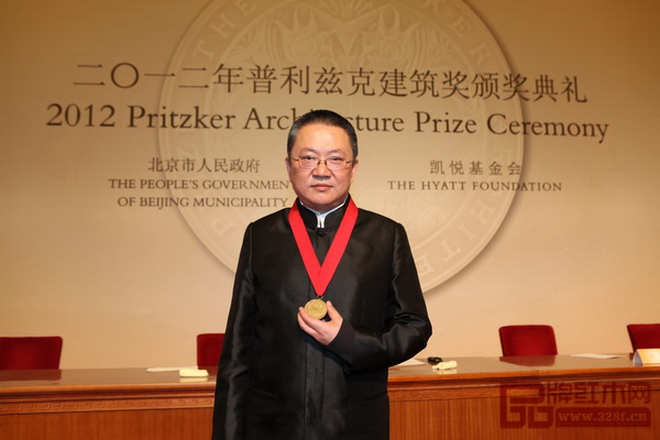 2012年世界建筑界的“诺贝尔奖”普利兹克奖获得者王澍 2012年世界建筑界的“诺贝尔奖”普利兹克奖获得者王澍