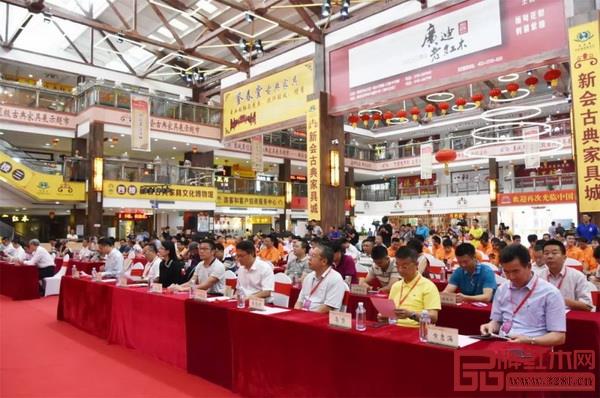 2018年中国技能大赛全国家具制作职业技能竞赛广东新会赛区选拔赛在新会古典家具城开赛 2018年中国技能大赛全国家具制作职业技能竞赛广东新会赛区选拔赛在新会古典家具城开赛
