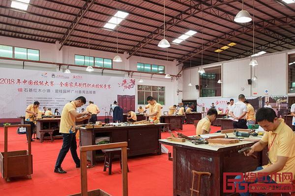 2018年中国技能大赛——全国家具制作职业技能竞赛番禺赛区现场 2018年中国技能大赛——全国家具制作职业技能竞赛番禺赛区现场