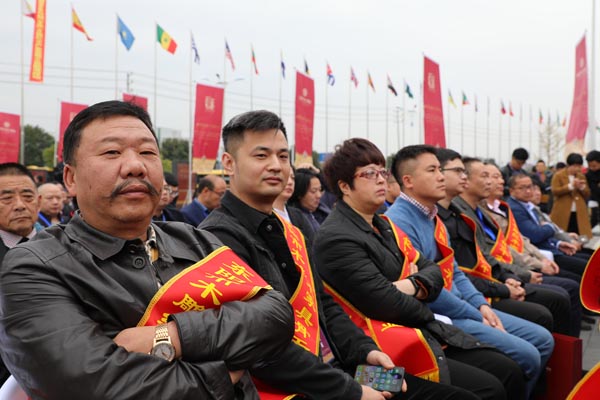 喜讯！明清居红木荣获2018年度东阳市木雕红木家具骨干企业
