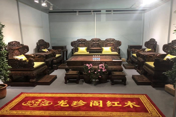 龙珍阁红木：以行动铸就阔叶黄檀领军品牌