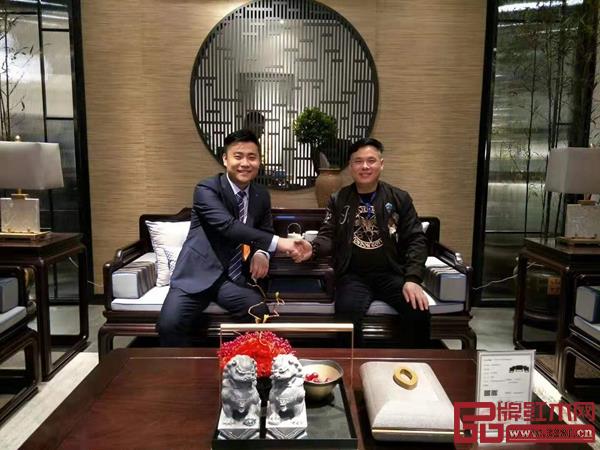 豪族旺家红木现场签约,成绩斐然 豪族旺家红木现场签约,成绩斐然