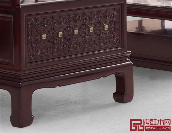 沙发侧面围子采用东阳玉器工.jpg 沙发侧面围子采用东阳玉器工.jpg