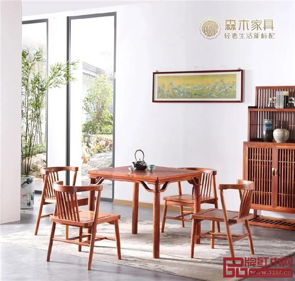 森木家具·八仙桌(尺寸cm:长88宽88高78.5) 森木家具·八仙桌(尺寸cm:长88宽88高78.5)