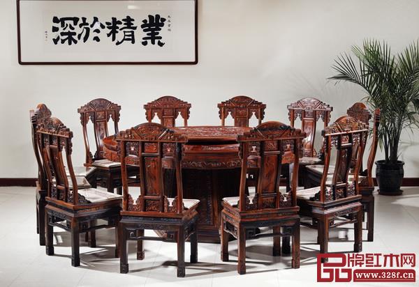 御乾堂《八仙过海圆桌》 御乾堂《八仙过海圆桌》