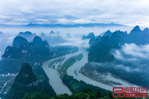 夏令时新,水秀山明 夏令时新,水秀山明