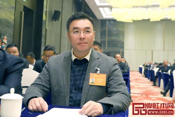 陈淦凡参加政协监利市第二届委员会第一次会议 陈淦凡参加政协监利市第二届委员会第一次会议