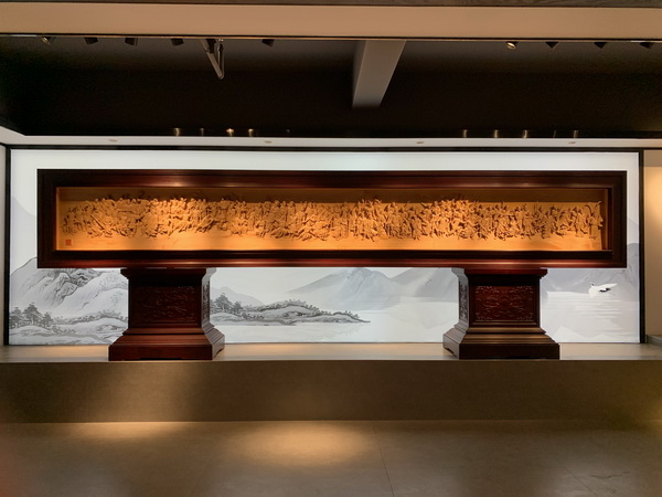 东邦红木陈杭峰大师作品《水浒一百零八将》正式亮相艺术馆