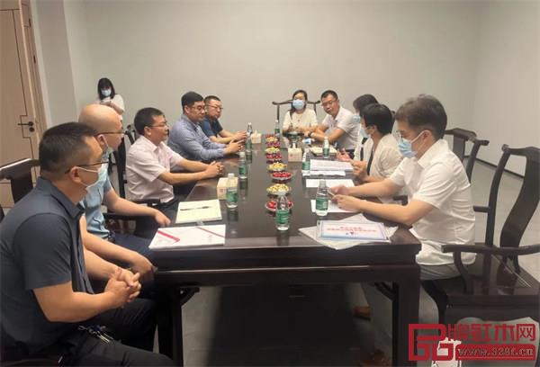 中山市企业知识产权保护流动工作室落户东成红木文化体验馆 中山市企业知识产权保护流动工作室落户东成红木文化体验馆