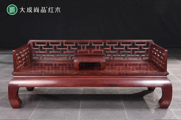 东阳传世经典诚信品牌中，大成尚品红木怎么样？