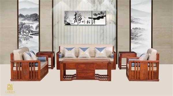 【干龙轩家具】这个春天，来一场中式美学的浪漫邂逅吧！