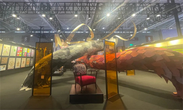 卓木王深圳家具展参展作品之一微醺会所休闲椅《云逸》 卓木王深圳家具展参展作品之一微醺会所休闲椅《云逸》