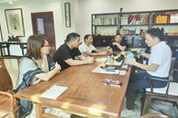为推进红木文化展播基地的筹建，沙溪镇副镇长符文俊一行莅临国方家居